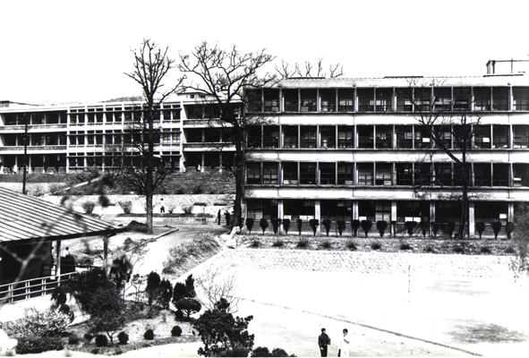 의과대학 및 부속병원, 1965.