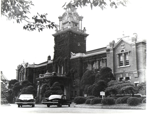 의과대학 부속 병원 시계탑, 1965.