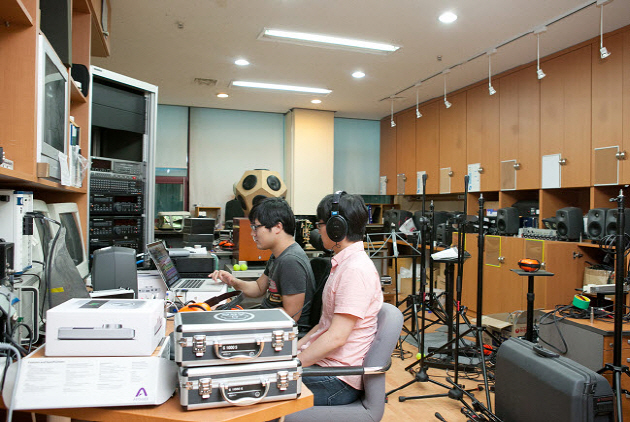 초실감음향기술 연구센터