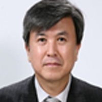 홍준형 교수