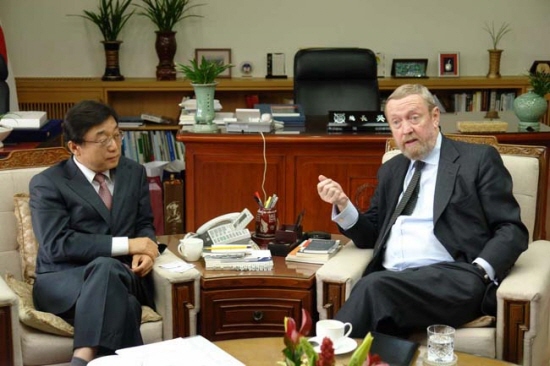 오연천 총장과 Sir. John Beddington 영국 과학기술자문위원회 위원장